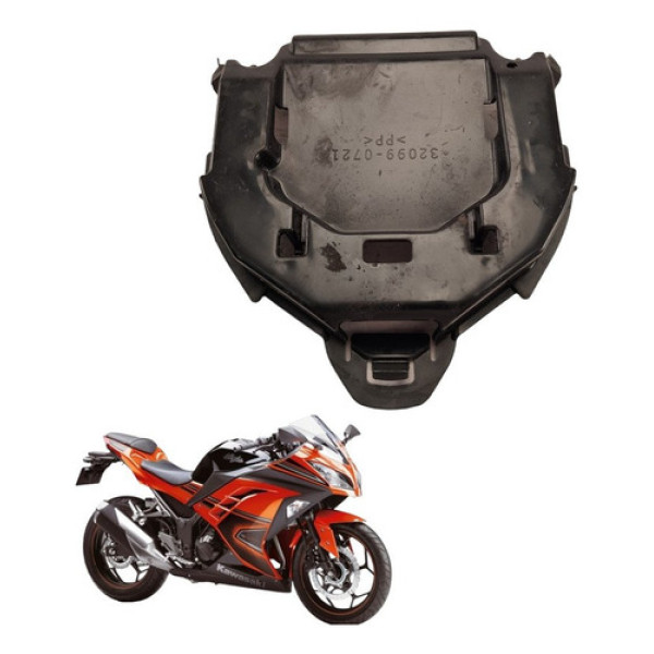 Acabamento Paralama Traseiro Kawasaki Ninja 300 2014