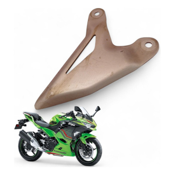 Acabamento Pedaleira Dianteira Esquerda Kawasaki Ninja 400 2