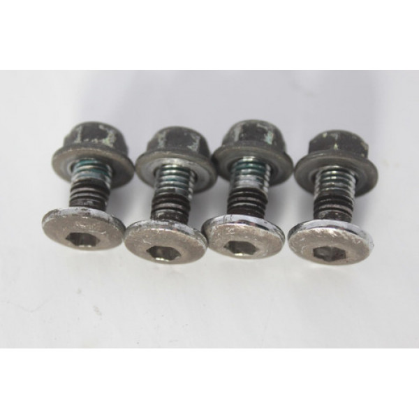 Parafuso Disco Traseiro Daytona 955i (336)