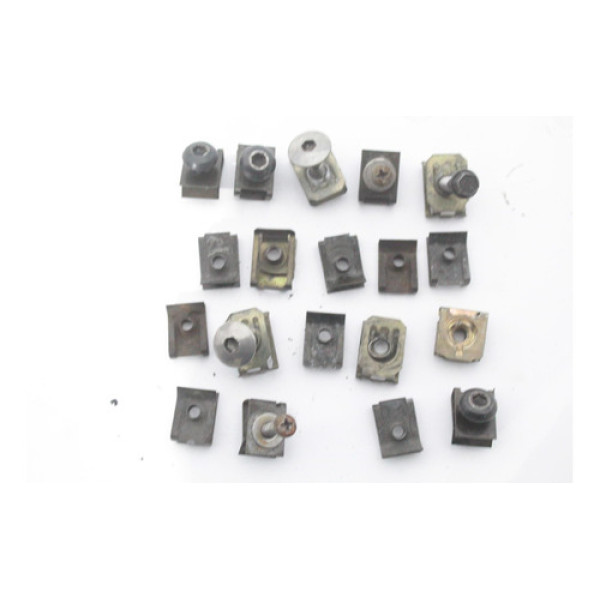 Cupilhas Diversas Triumph Daytona 955