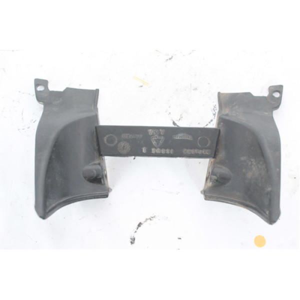 Acabamento Lanterna Traseira Triumph Daytona 955